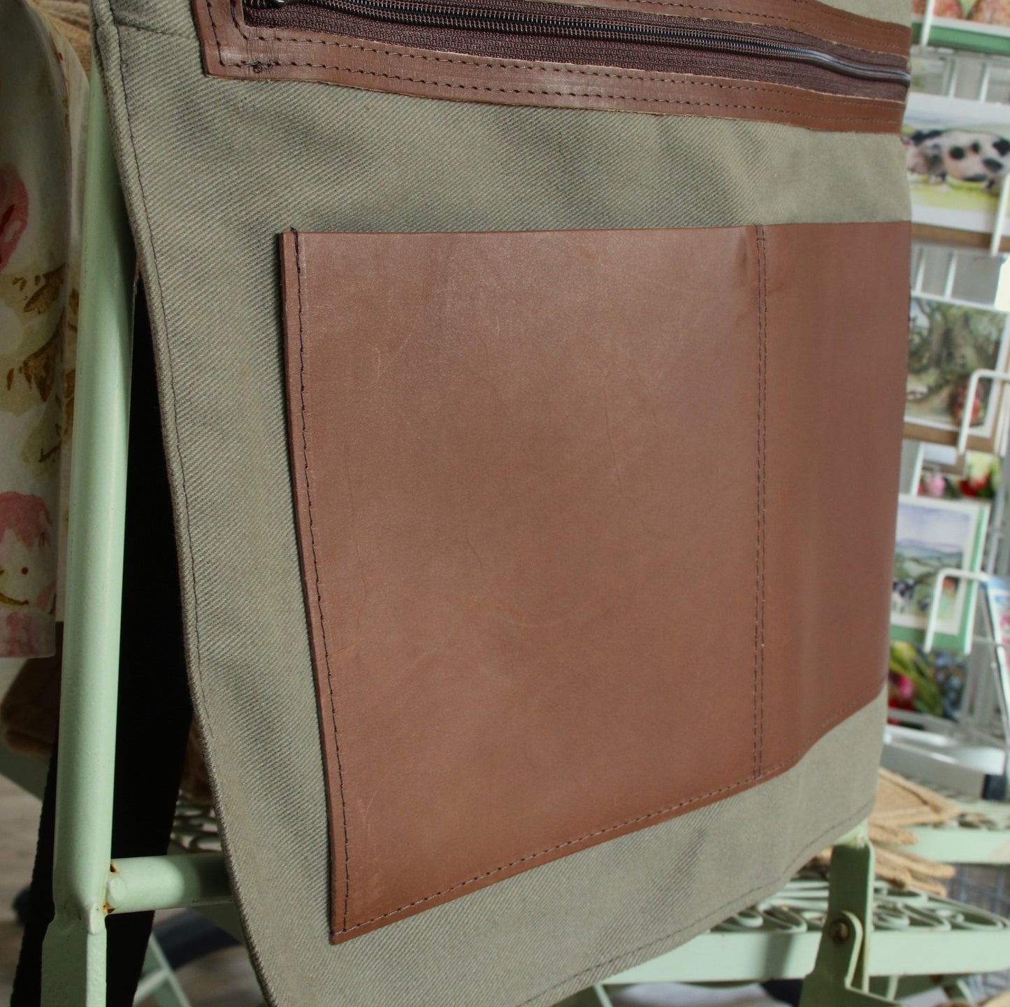 BRADLEYS社 ガーデンハーフエプロン - Heritage linen garden half apron