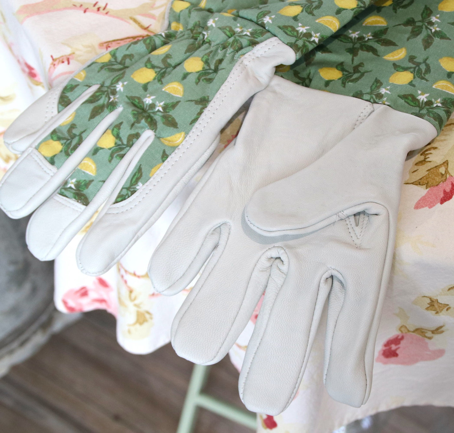 ガーデングローブ（シチリアレモン） - Sicilian lemon gauntlet medium