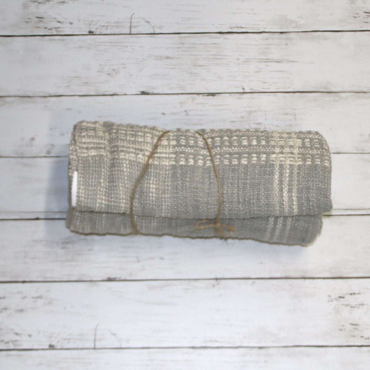手織りチェックスロー グレー - Handloom Check Throw Grey